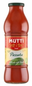 Przecier  MUTTI Passata di pomodoro e Basilico 700gr